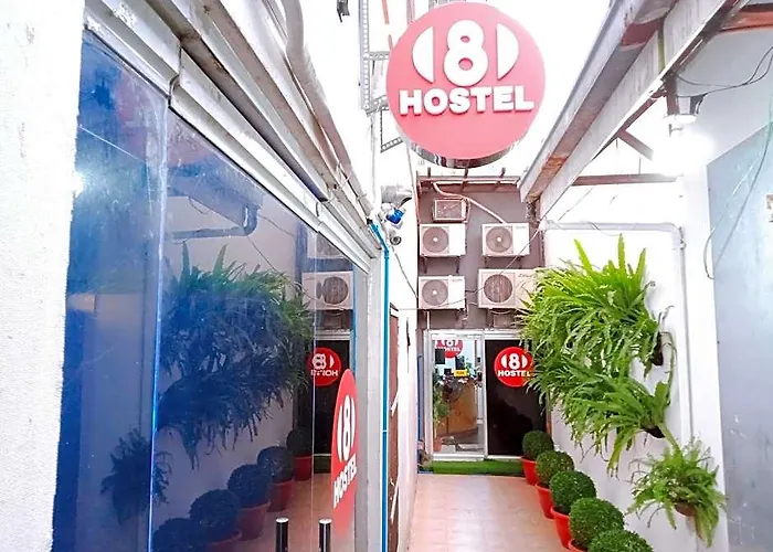 فندق 8hostel 2*