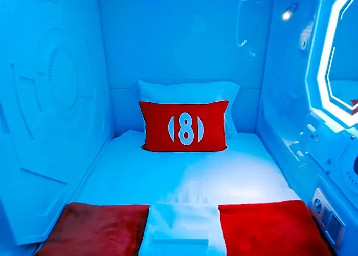 8hostel فندق 2*