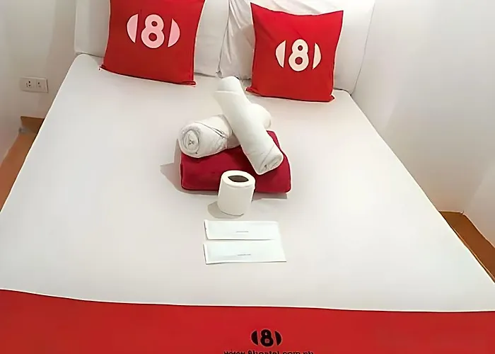 8hostel