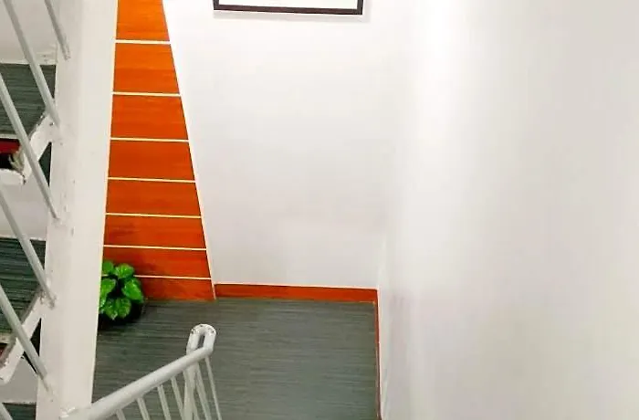 فندق 8hostel مانيلا